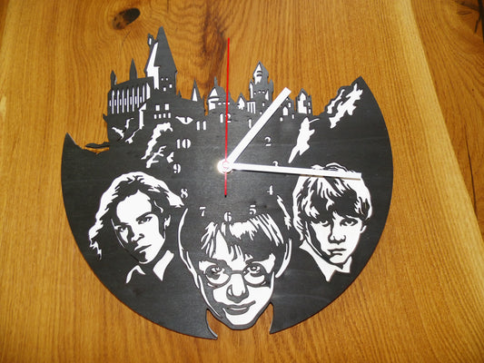 Kinder-Wanduhr "Harry Potter" - Mit den Freunden Hermine Granger und Ron Weasley in Hogwarts