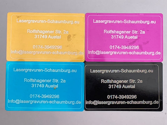 Visitenkarten aus Aluminium mit Gravur